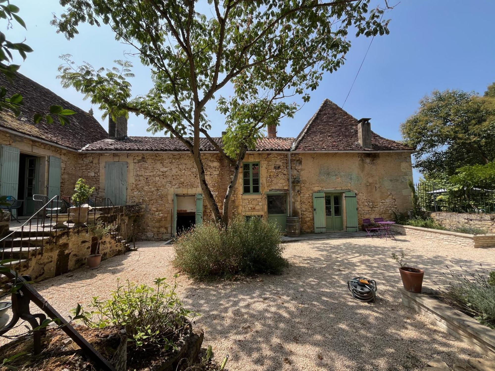 1 Rue Pasquet - 2 Double Rooms In The Main House Beaumont-du-Périgord Exterior foto